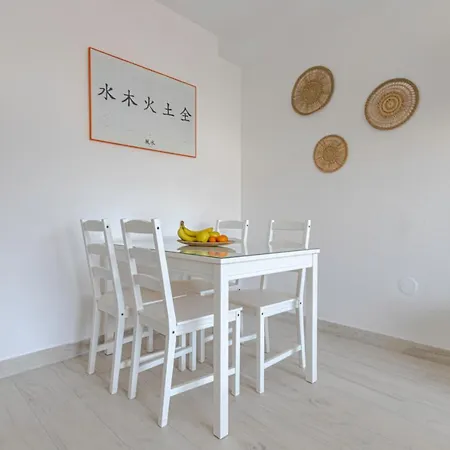 Sunny In Benal With Sea Views