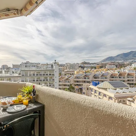 Апартаменты Hermoso En Benalbeach Con Vistas Al Mar